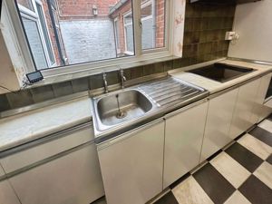 Photo 10- click for photo gallery